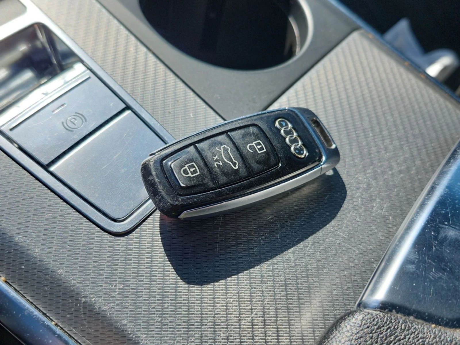 Audi A7 Sportback * PANORAMA * АвтоКредит * (ЦЕНА ДО БГ), снимка 9 - Автомобили и джипове - 56228230