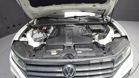 VW Touareg 3.0 TDI Prestige DisiTron* HeadUp* Panorama* Обдух, снимка 5