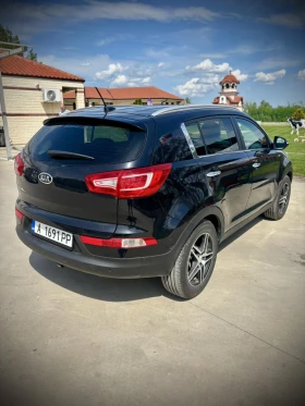     Kia Sportage  44