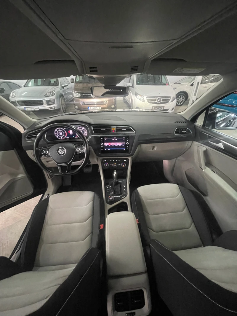 VW Tiguan Rline/4motion/Digital/Led adaptiv/kamera/TOP!!!, снимка 9 - Автомобили и джипове - 51222780