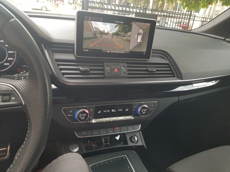 Audi Q5, снимка 2 - Автомобили и джипове - 52324214