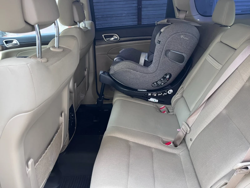 Jeep Grand cherokee, снимка 8 - Автомобили и джипове - 52401021
