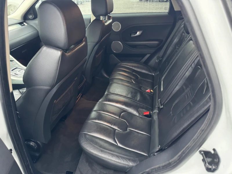 Land Rover Range Rover Evoque 2.2TD4 PRESTIGE , снимка 9 - Автомобили и джипове - 53057360
