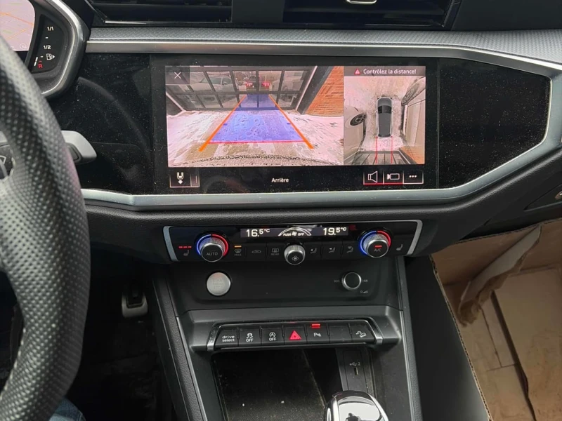 Audi Q3 * Technik * CARFAX * БЕЗ ПЪРВОНАЧАЛНА ВНОСКА, снимка 10 - Автомобили и джипове - 53156240