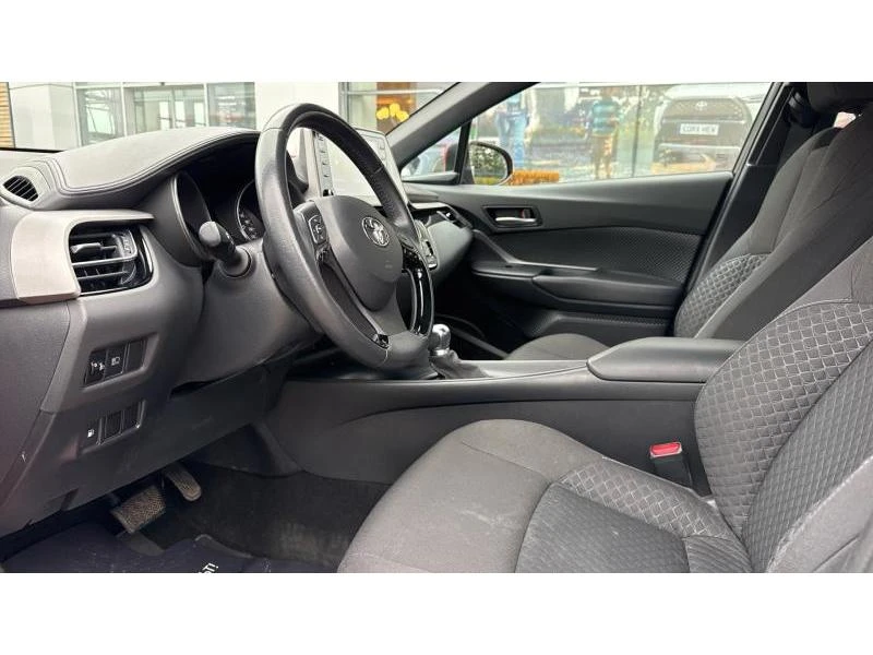 Toyota C-HR 1.8HSD Center, снимка 12 - Автомобили и джипове - 48250094