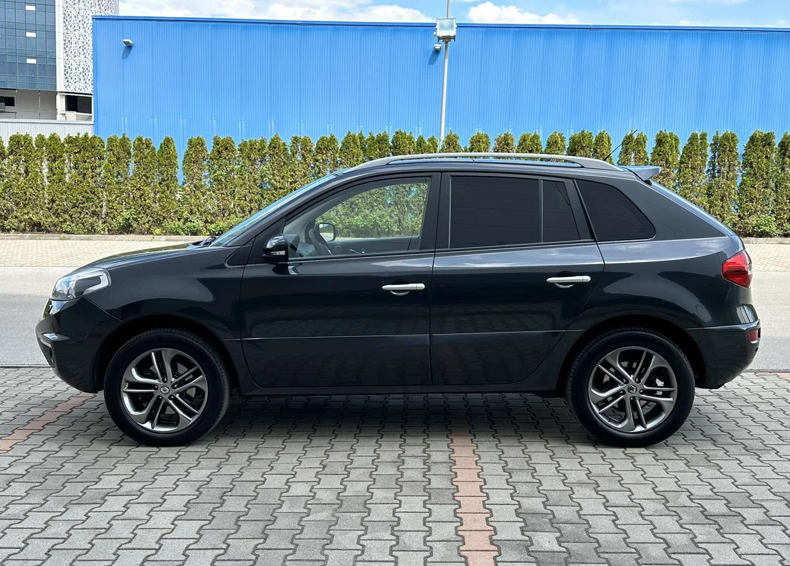 Renault Koleos 2.5 i* 4X4* TOP FULL FULL ШВЕЙЦАРИЯ - изображение 7