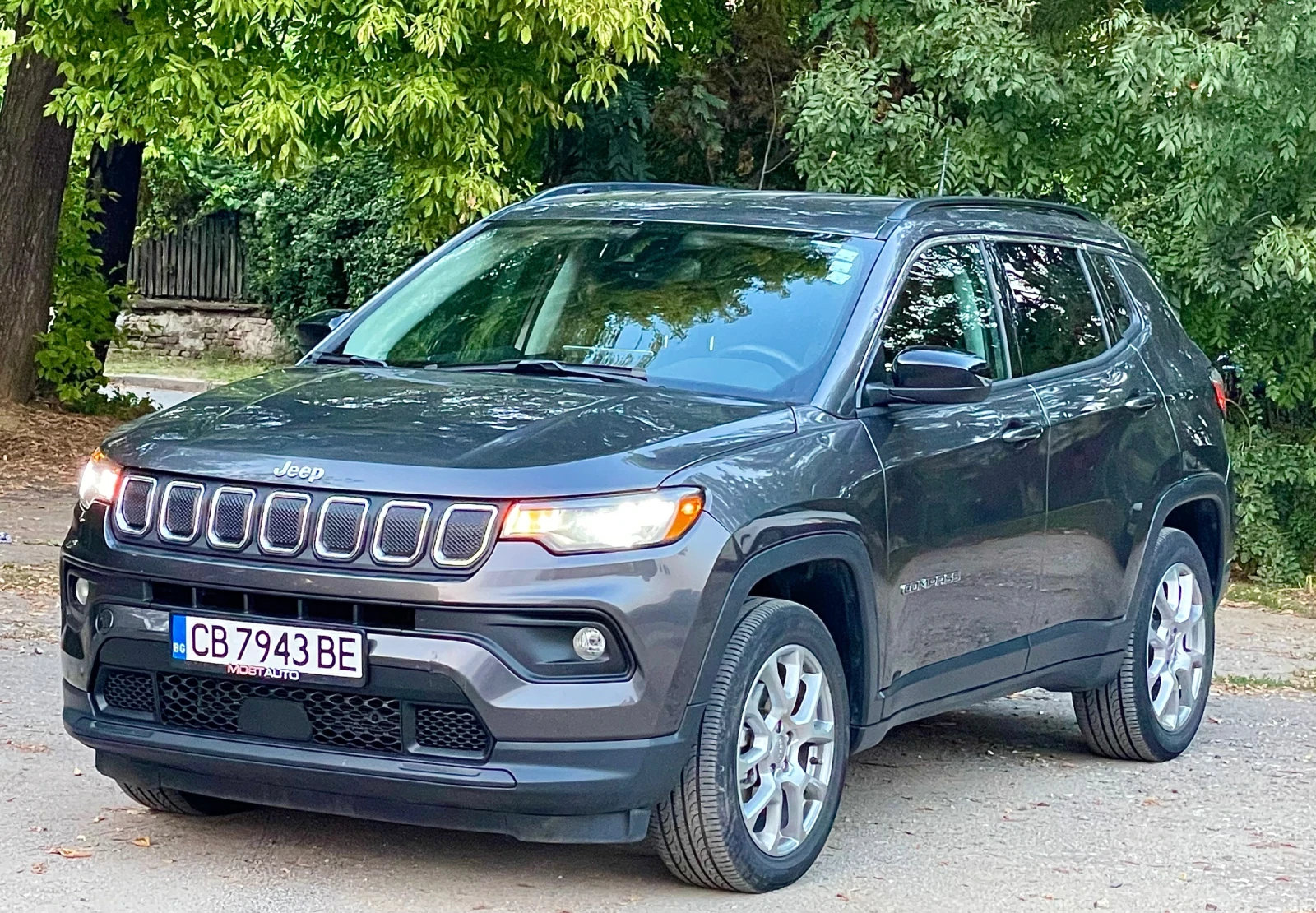 Jeep Compass Latitude Lux - [1] 