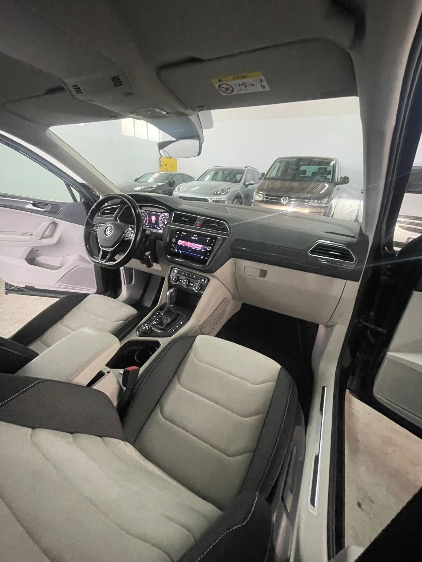 VW Tiguan Rline/4motion/Digital/Led adaptiv/kamera/TOP!!! | Mobile.bg   14