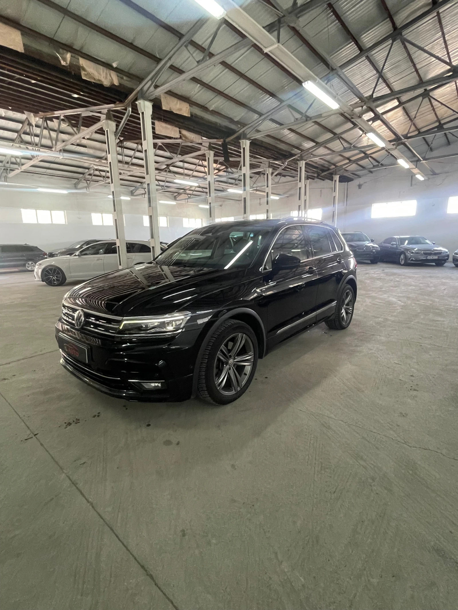 VW Tiguan Rline/4motion/Digital/Led adaptiv/kamera/TOP!!! - изображение 2