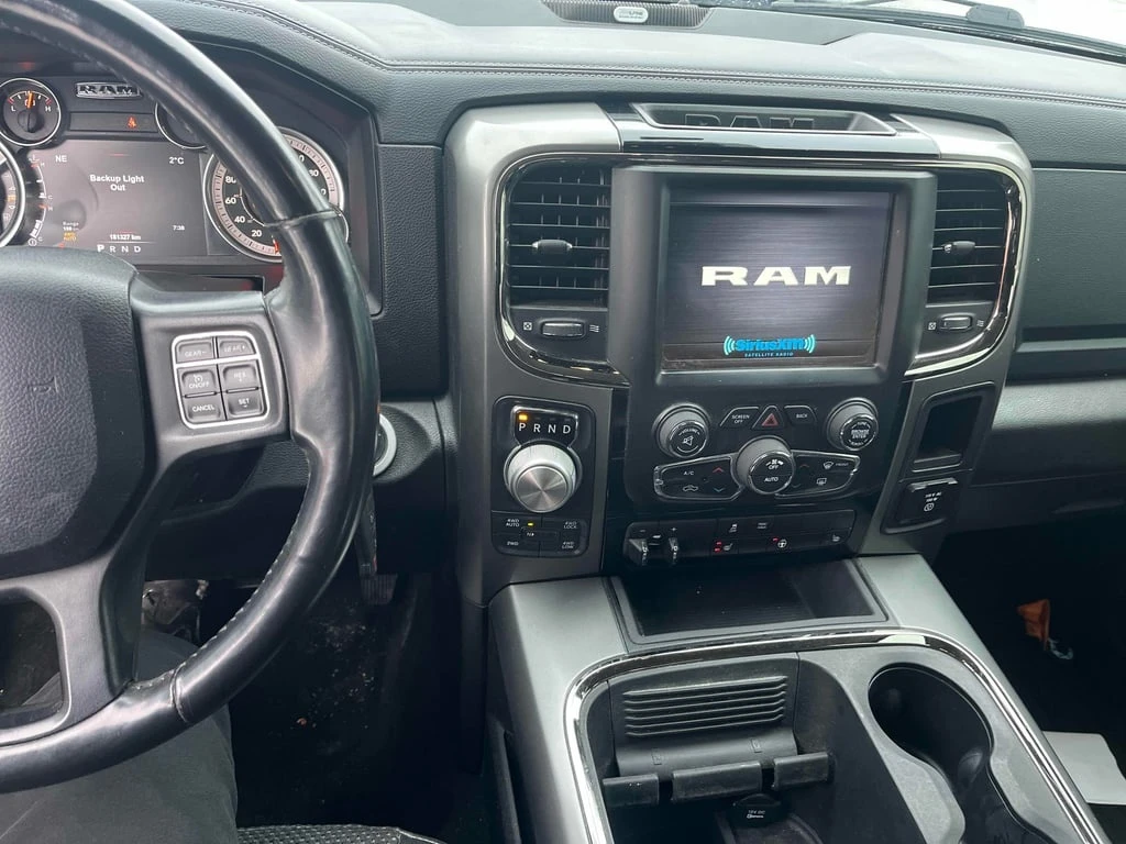 Dodge RAM 1500 * Sport * CARFAX * ��� ������������ ������ | Mobile.bg � ����������� 9