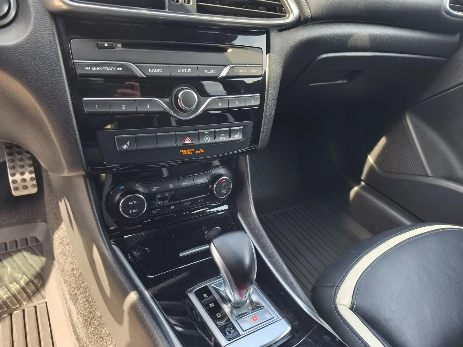 Infiniti QX30 ЛИЗИНГ//2.0T//АВТОМАТ//ПРЕМИУМ, снимка 11 - Автомобили и джипове - 53728416