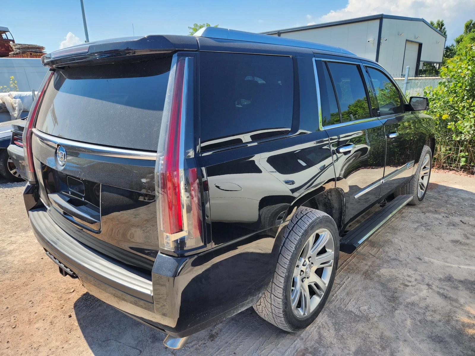 Cadillac Escalade Platinum, снимка 16 - Автомобили и джипове - 53740373