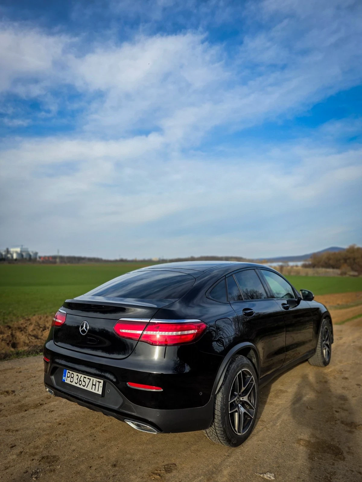 Mercedes-Benz GLC 250 COUPE, снимка 5 - Автомобили и джипове - 54140668