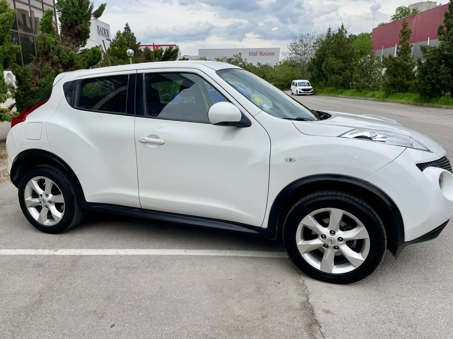 Nissan Juke 1.5 Turbodiesel Acenta, снимка 4 - Автомобили и джипове - 54485007