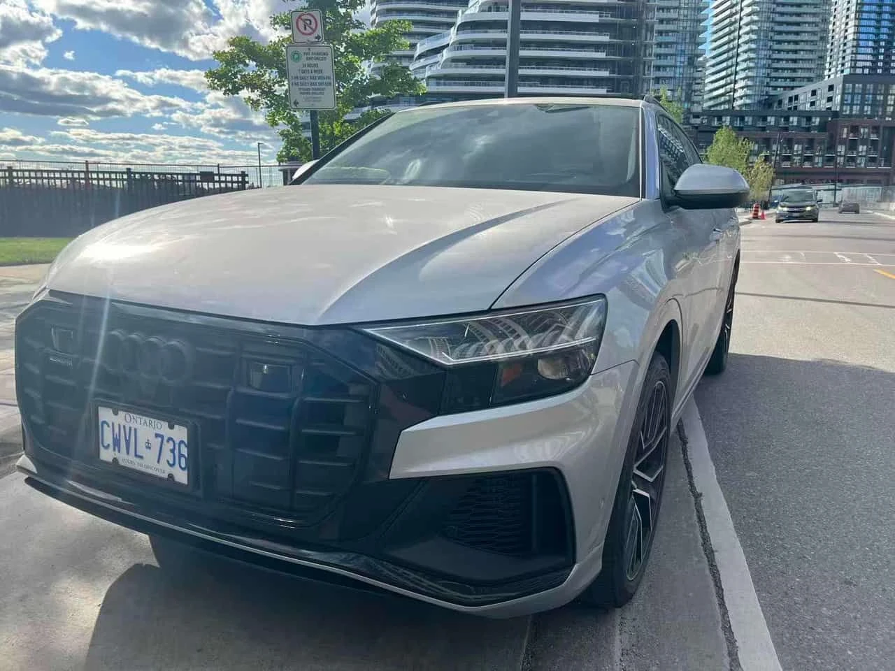 Audi Q8 Technik/B&O/ОБДУХВАНЕ/ПАНОРАМА/ДИСТРОНИК/360
