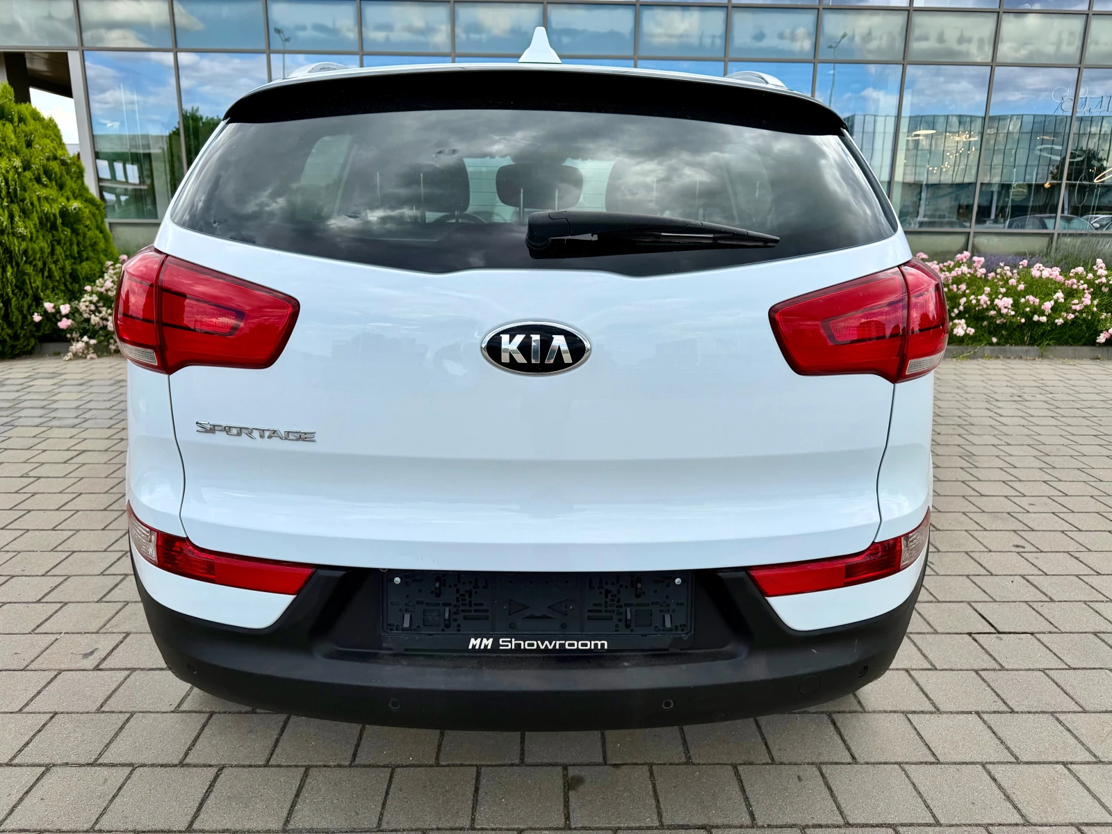 Kia Sportage 1.6-ГАЗ-BRC-КАМЕРА-ПАРТКРОНИК-КЛИМАТРОНИК-, снимка 6 - Автомобили и джипове - 54978764