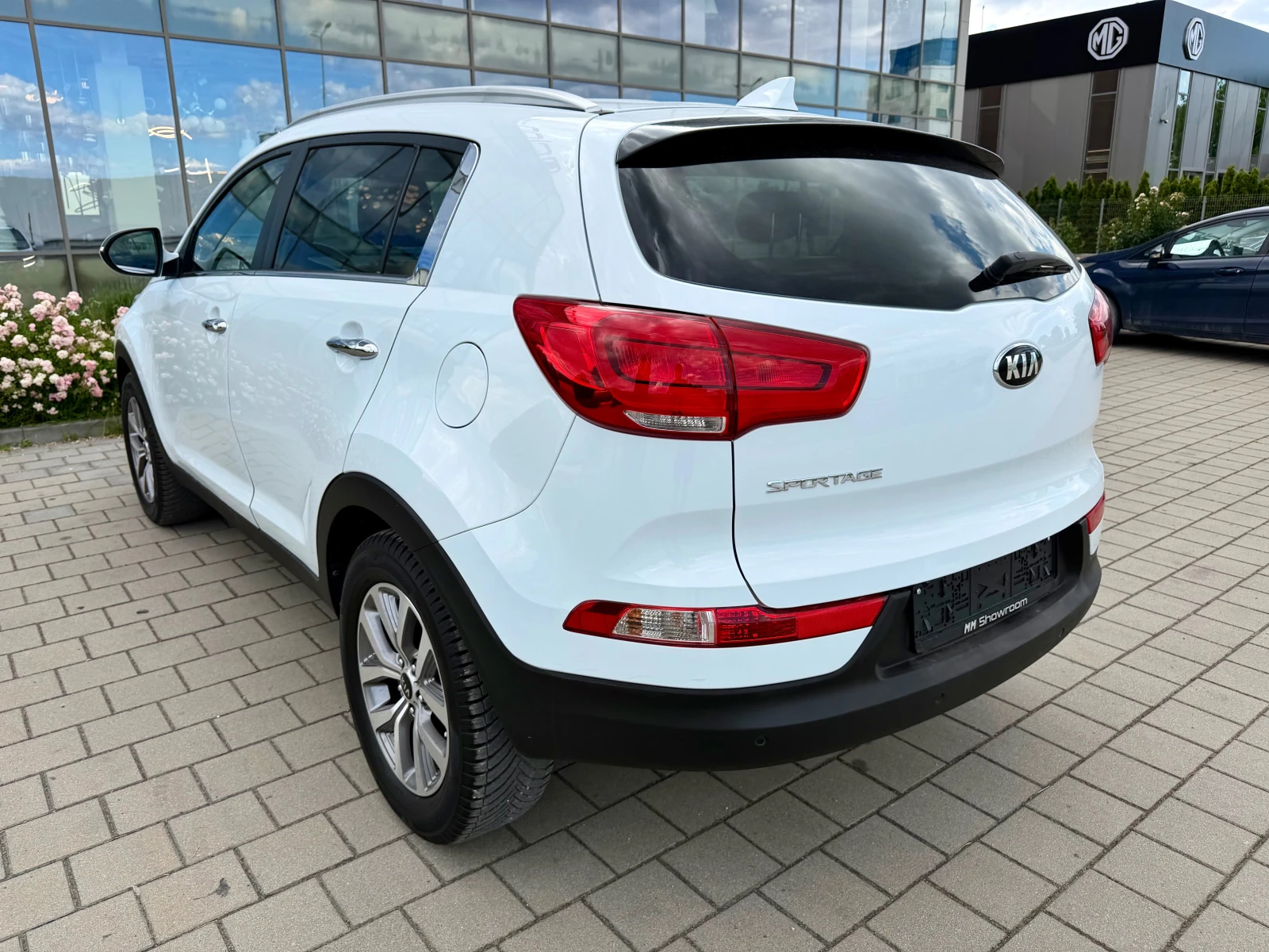 Kia Sportage 1.6-ГАЗ-BRC-КАМЕРА-ПАРТКРОНИК-КЛИМАТРОНИК-, снимка 7 - Автомобили и джипове - 54978764