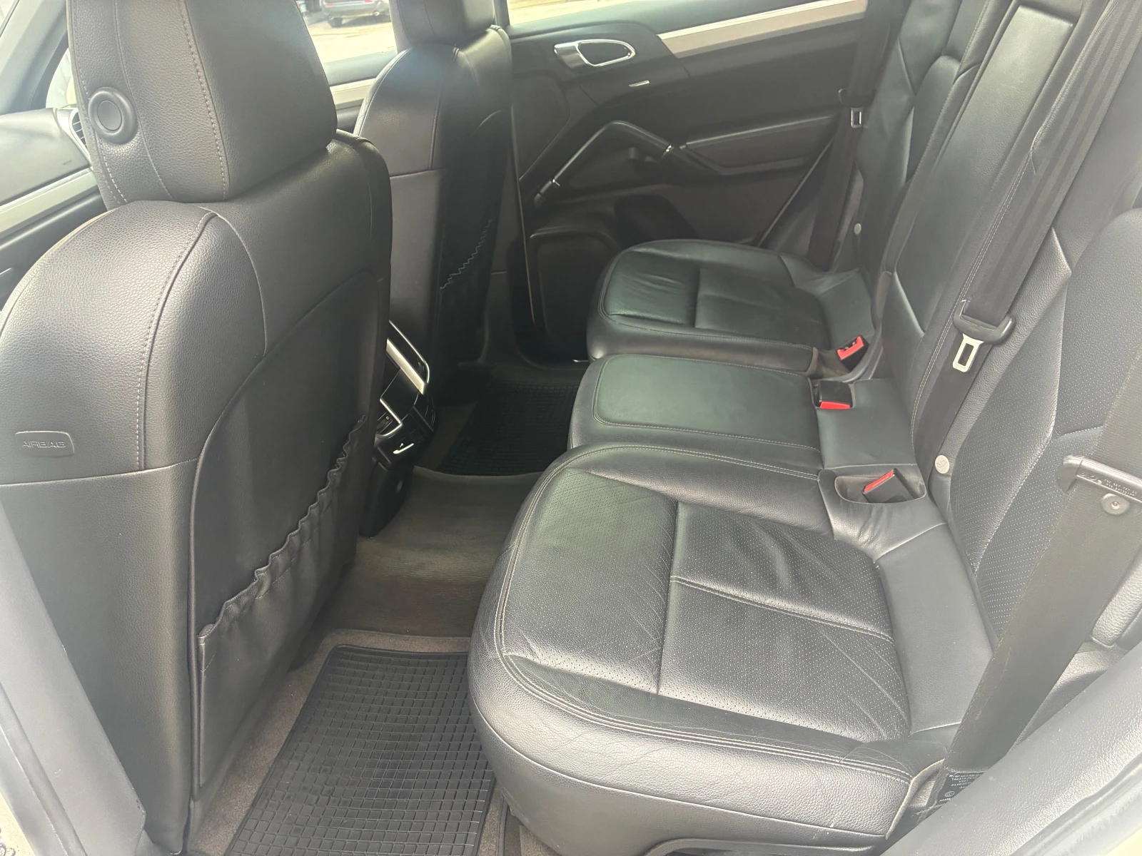 Porsche Cayenne 1 Собственик в БГ, снимка 12 - Автомобили и джипове - 55932367