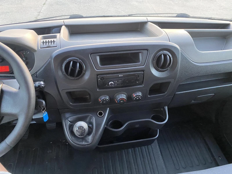Renault Master 2.3 150ks maxi, снимка 9 - Бусове и автобуси - 51965638