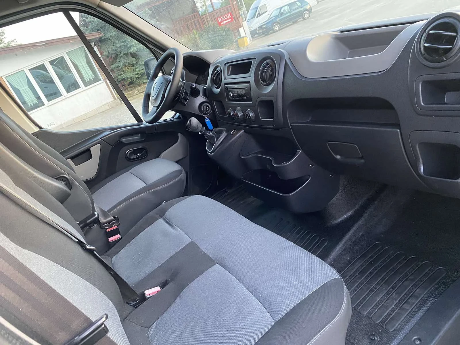 Renault Master 2.3 150ks maxi - изображение 10