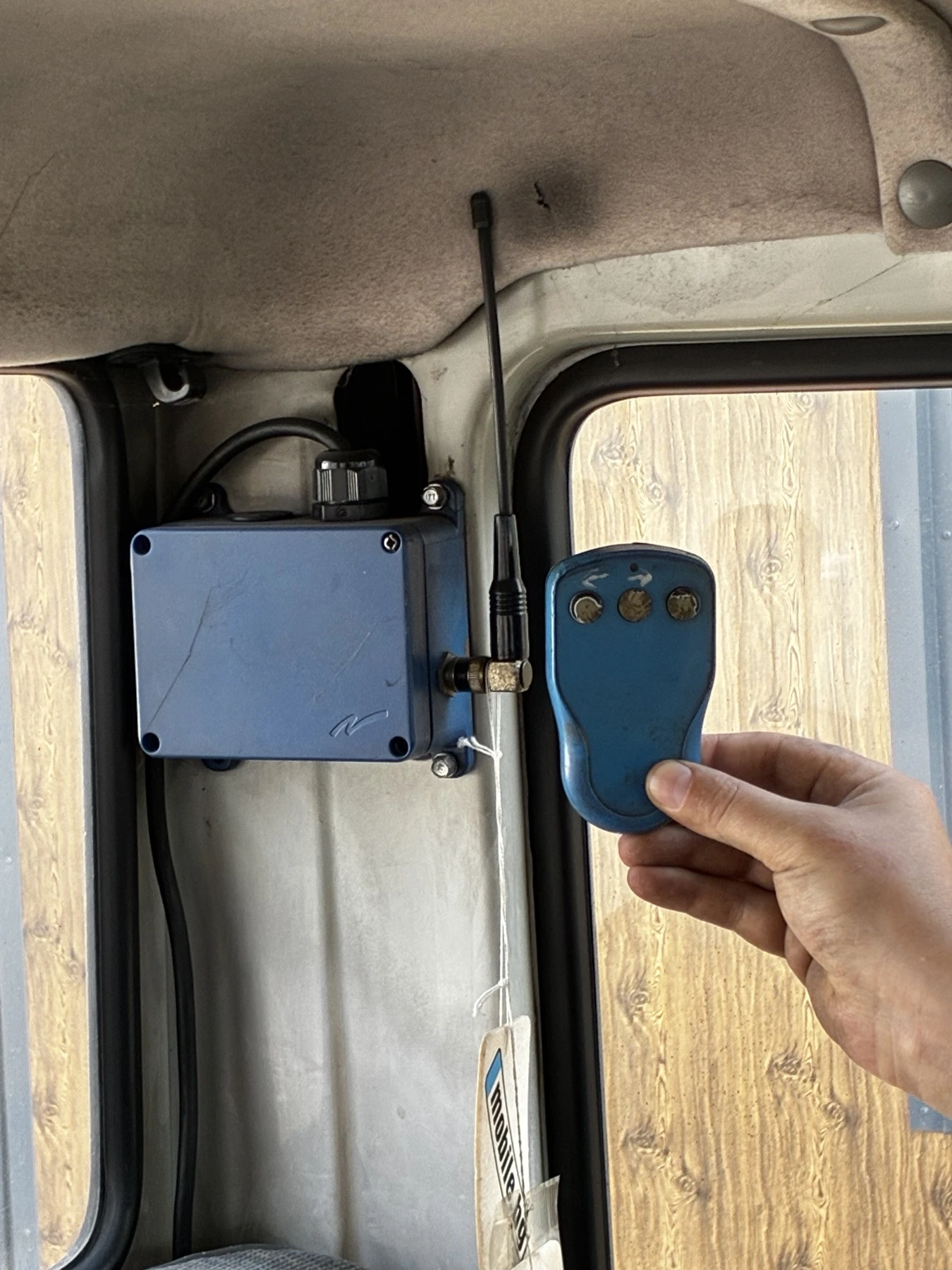 Iveco Daily 2.8TD, снимка 14 - Бусове и автобуси - 56042108