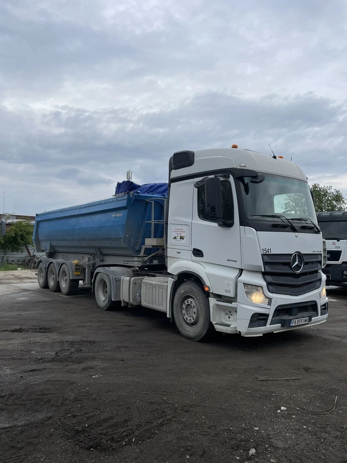 Mercedes-Benz Actros, снимка 3 - Камиони - 54337654