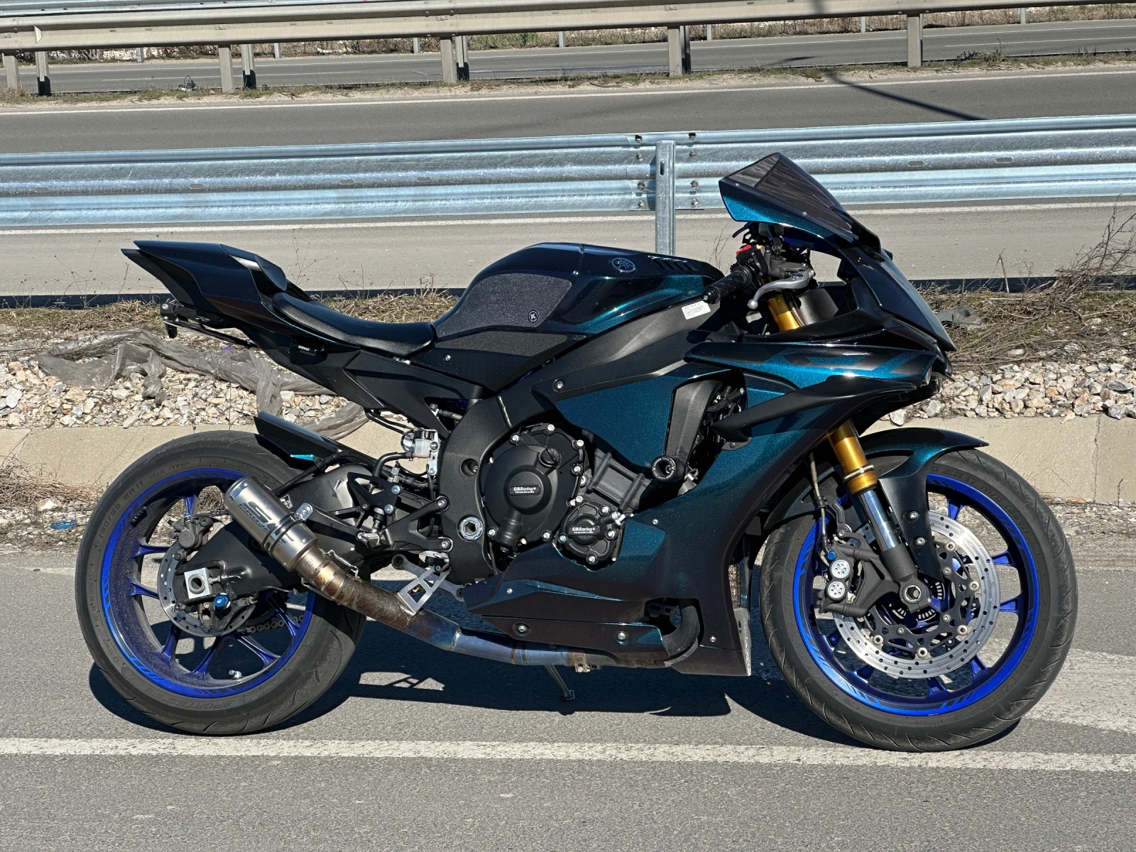 Yamaha YZF-R1  - изображение 8