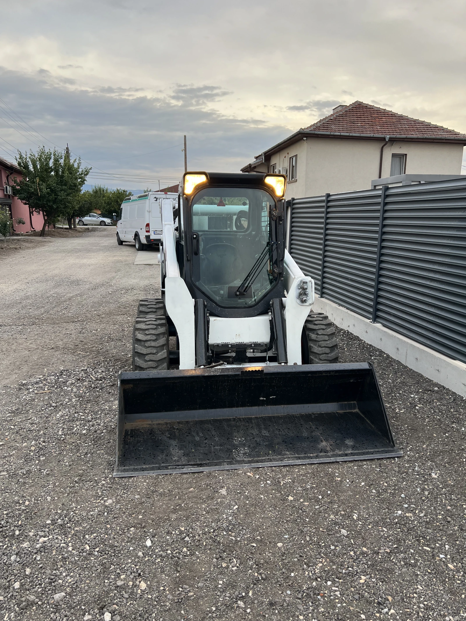 Мини челни товарачи Bobcat S650, снимка 7 - Индустриална техника - 56231075