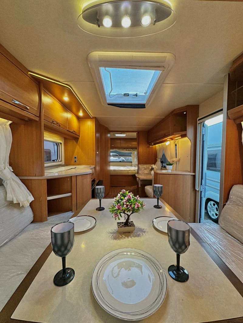 Каравана Tabbert Princess / НОВ ВНОС / РЕГИСТРИРАНА / БАНЯ И WC, снимка 7 - Каравани и кемпери - 51009955