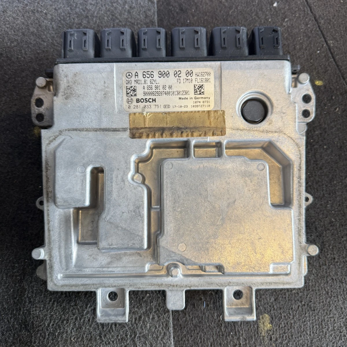 Компютър на двигателя ECU Mercedes W222 Facelift 2019 OM656 A6569000200