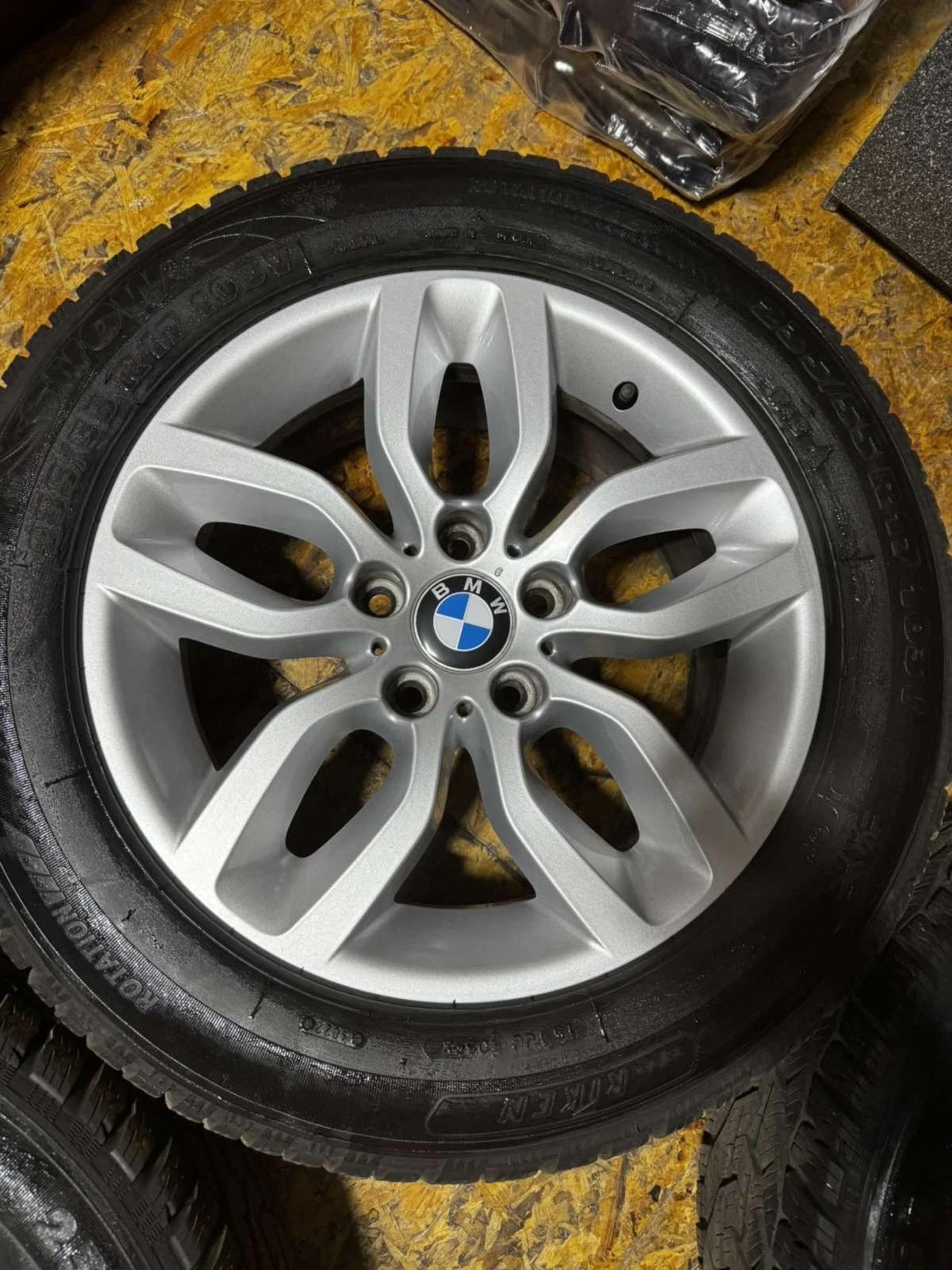    235/55R17  BMW X3 | Mobile.bg   3