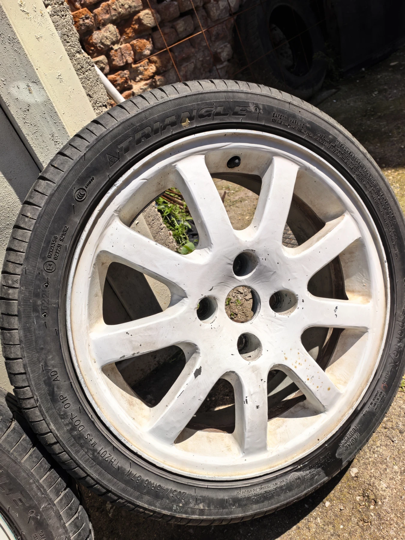 Гуми с джанти Triangle 205/45R16