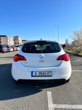 Opel Astra, снимка 4 - Автомобили и джипове - 45508746