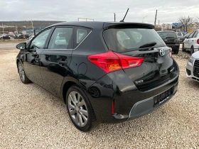 Toyota Auris 1.8VVT-I Hybrid , снимка 6