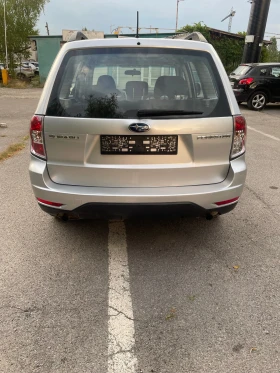     Subaru Forester 2.0  