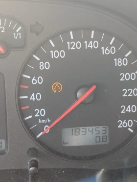 VW Golf - 5500 лв. - 39850358 8