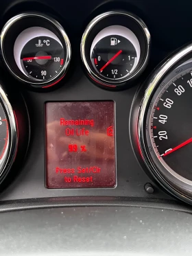 Opel Astra J, снимка 11