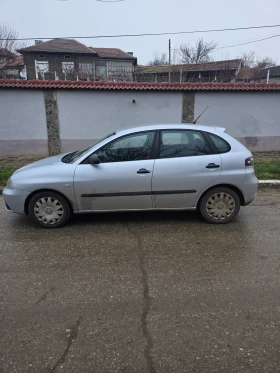 Seat Ibiza Хечбек, снимка 10