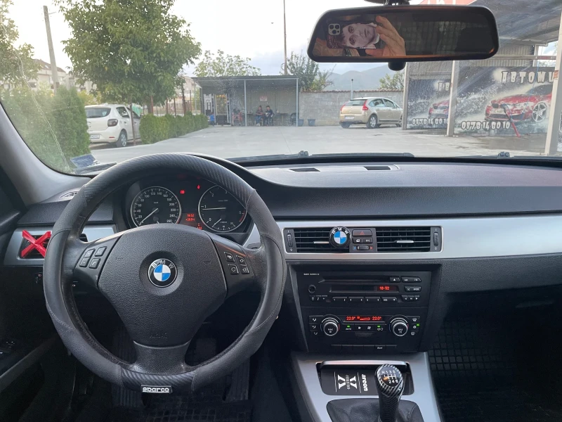 BMW 320 FACE* 177к.с.* 6 скорости, снимка 11 - Автомобили и джипове - 47371463