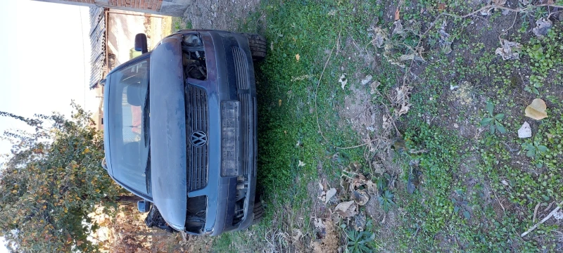 VW Passat, снимка 5 - Автомобили и джипове - 47940726