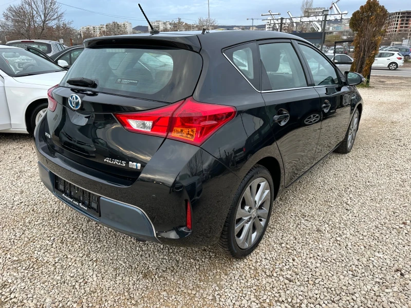 Toyota Auris 1.8VVT-I Hybrid , снимка 4 - Автомобили и джипове - 48253185