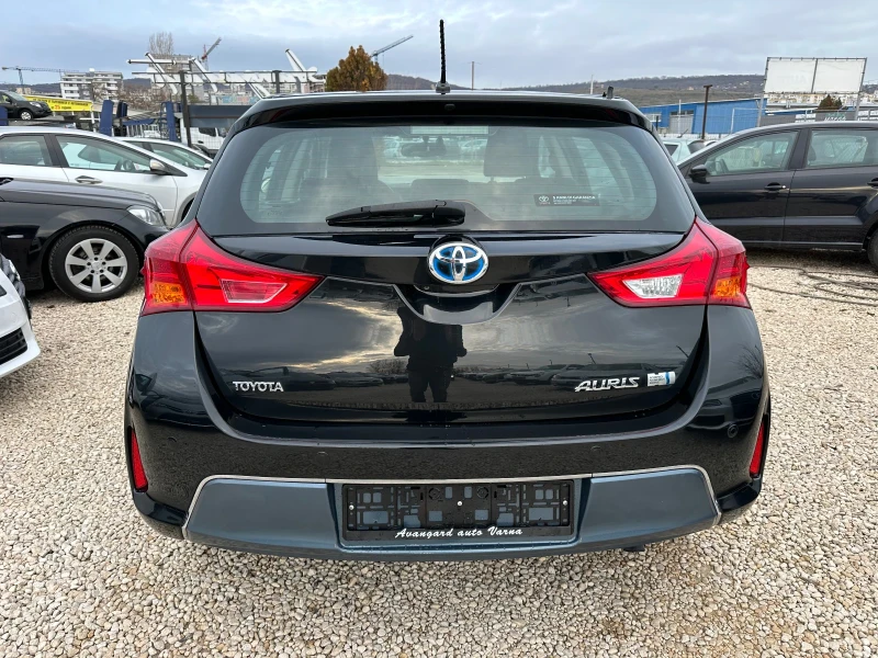 Toyota Auris 1.8VVT-I Hybrid , снимка 5 - Автомобили и джипове - 48253185