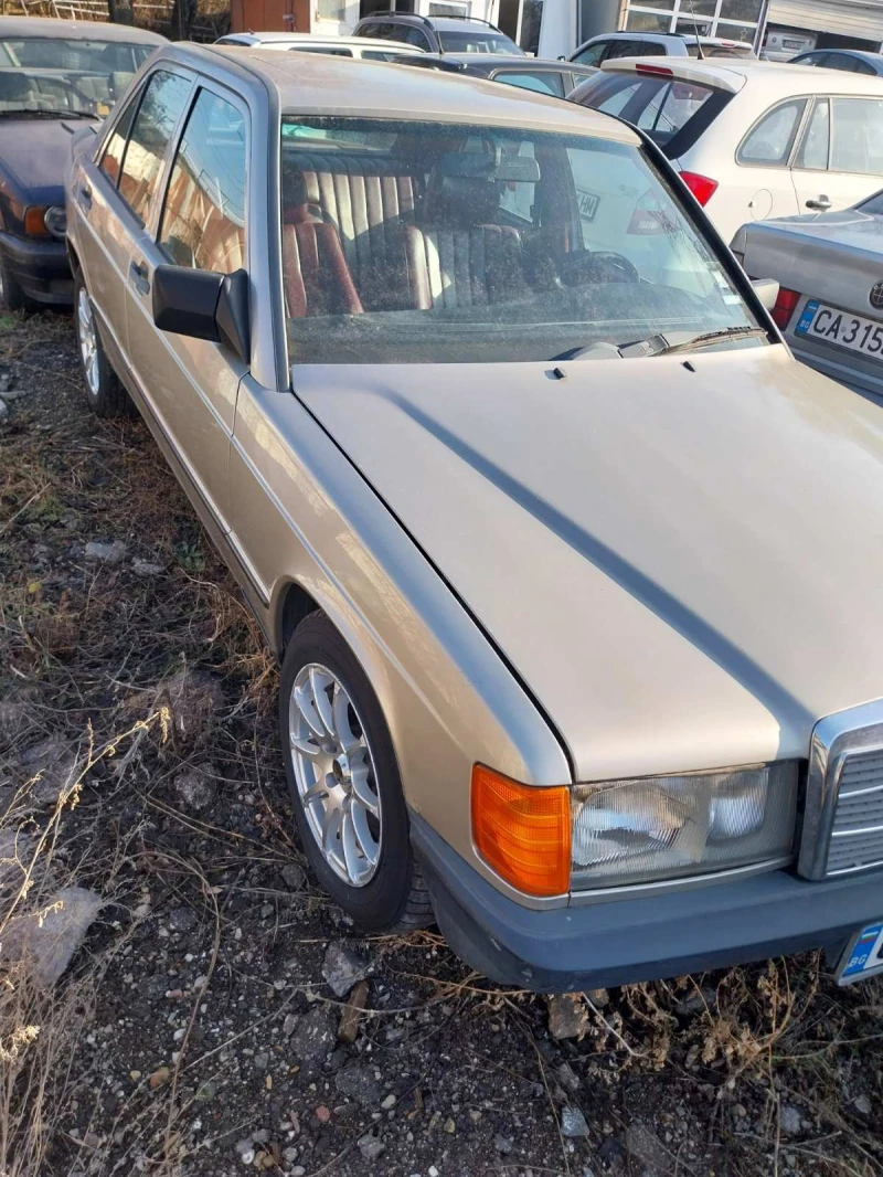 Mercedes-Benz 190, снимка 2 - Автомобили и джипове - 49523373