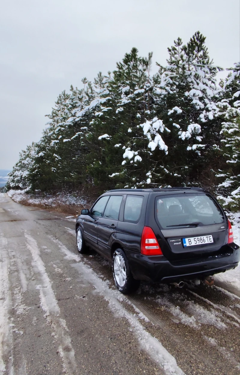 Subaru Forester 2.0 XT, снимка 3 - Автомобили и джипове - 48994252