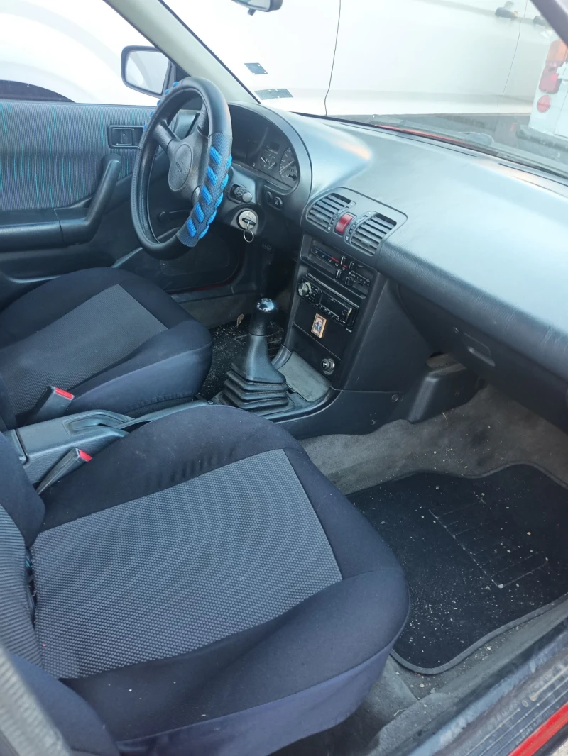 Mazda 323 323 F, снимка 10 - Автомобили и джипове - 49416061