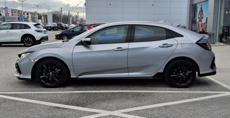 Honda Civic 1.5 i-VTEC Turbo Sport Plus AT, снимка 9 - Автомобили и джипове - 52686234
