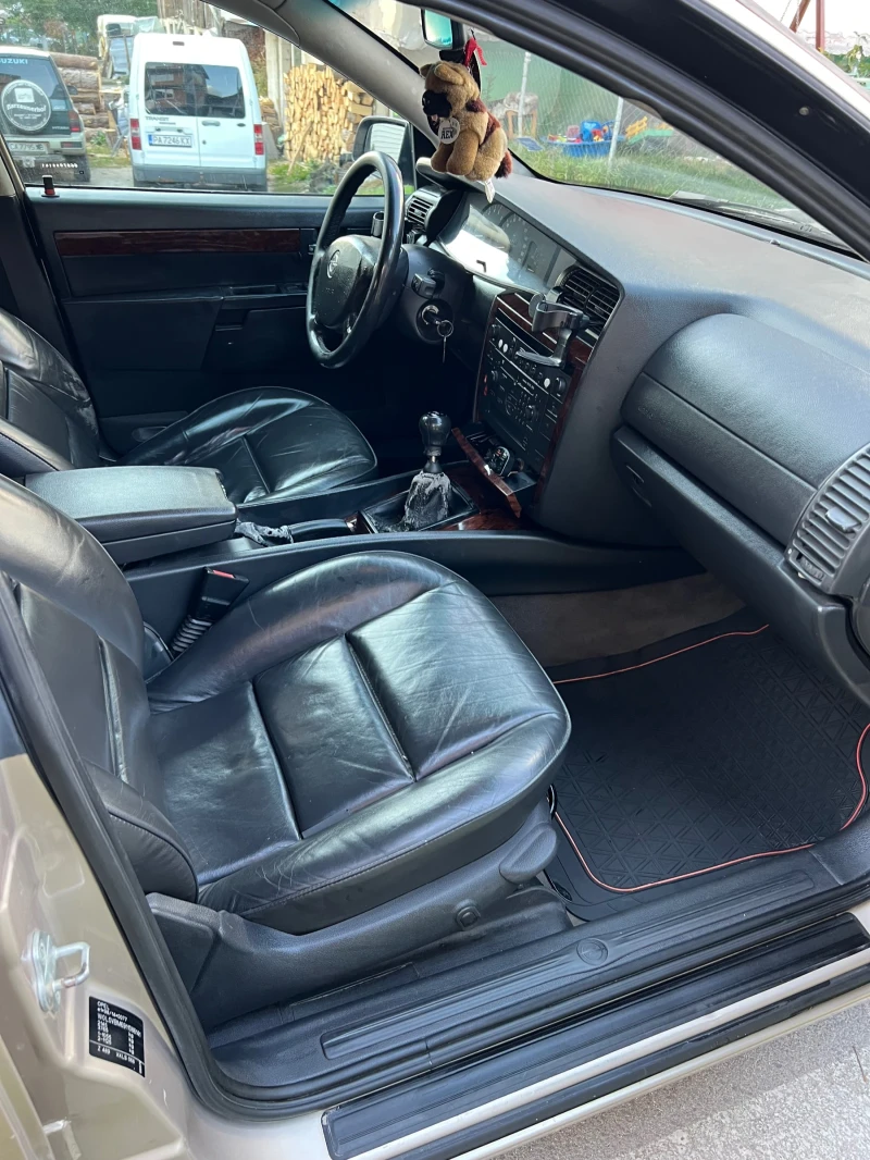 Opel Omega, снимка 10 - Автомобили и джипове - 52913892