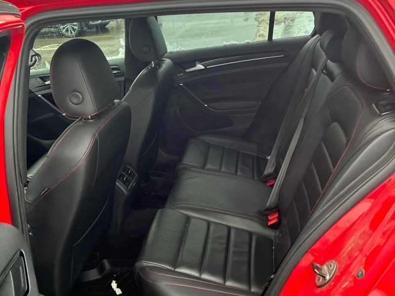 VW Golf * Autobahn * CARFAX * ЦЕНА ДО БГ, снимка 11 - Автомобили и джипове - 53060185