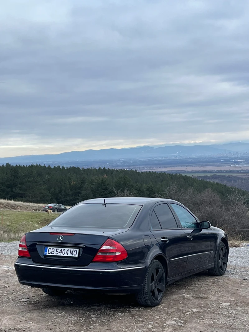 Mercedes-Benz E 320, снимка 7 - Автомобили и джипове - 53413913