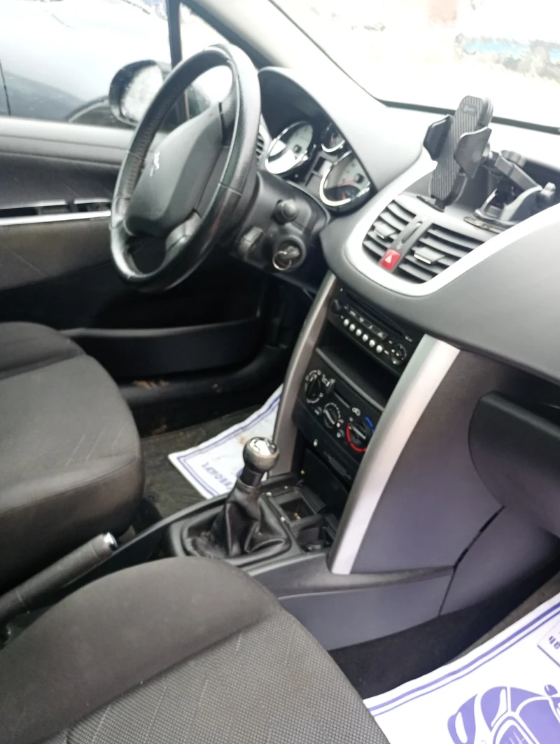 Peugeot 207 1.4 90kc Комби, снимка 4 - Автомобили и джипове - 53487837